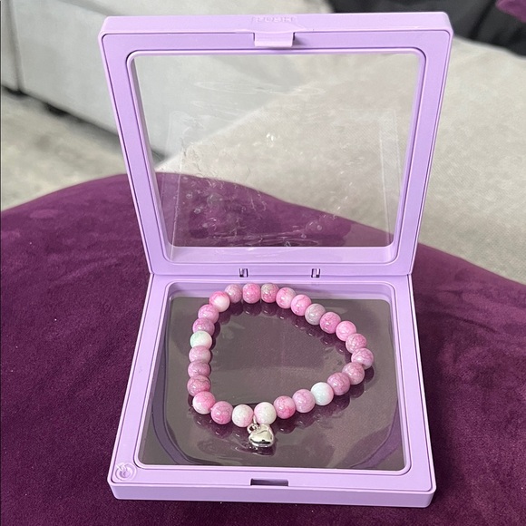 Pink Beaded Bracelet - Picture 4 of 4